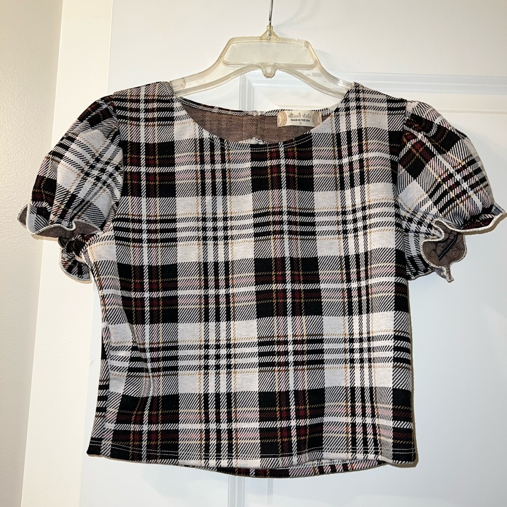 Cropped shirt